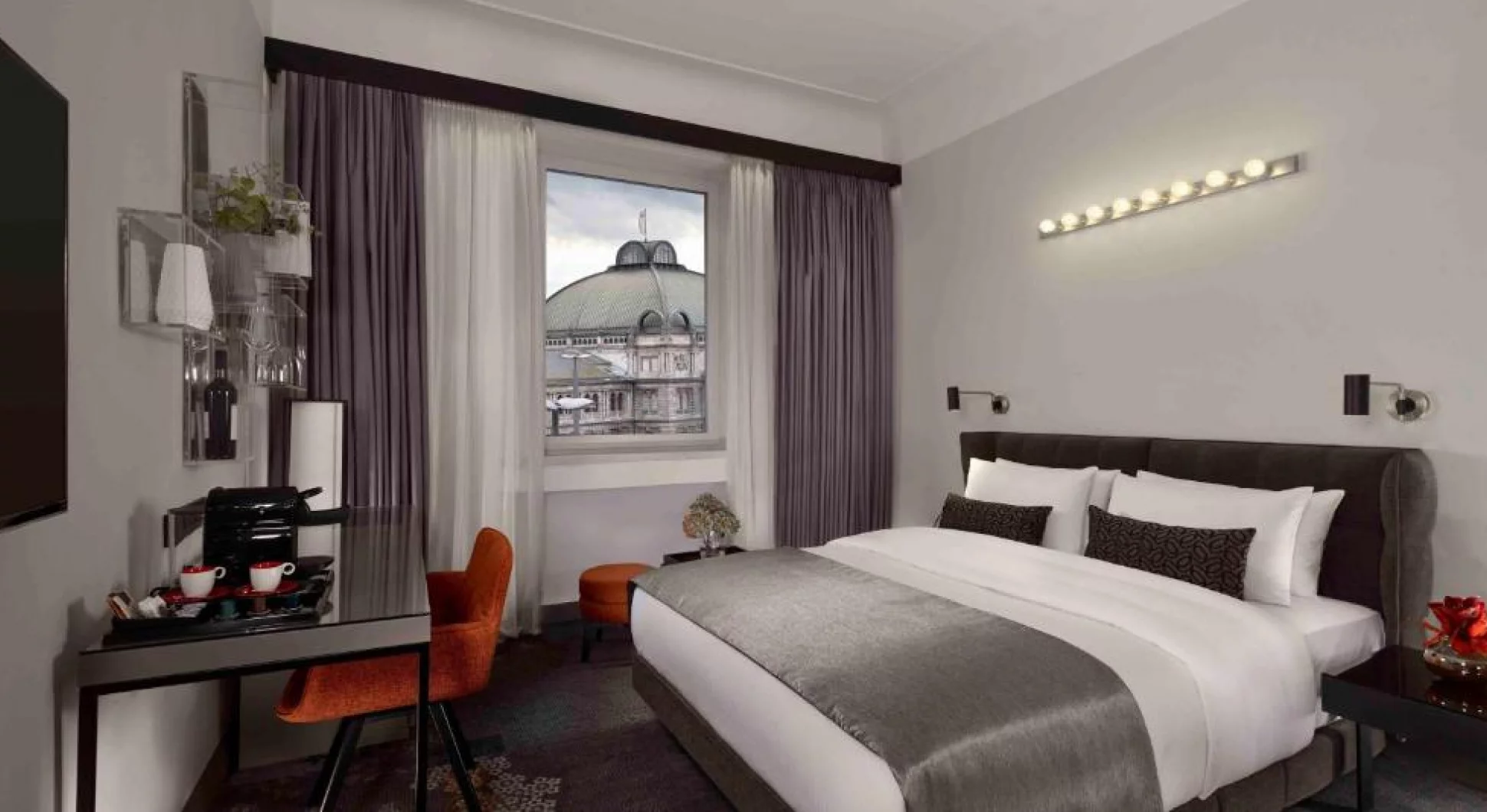 Park Plaza Nuremberg Suite One Bedroom One King