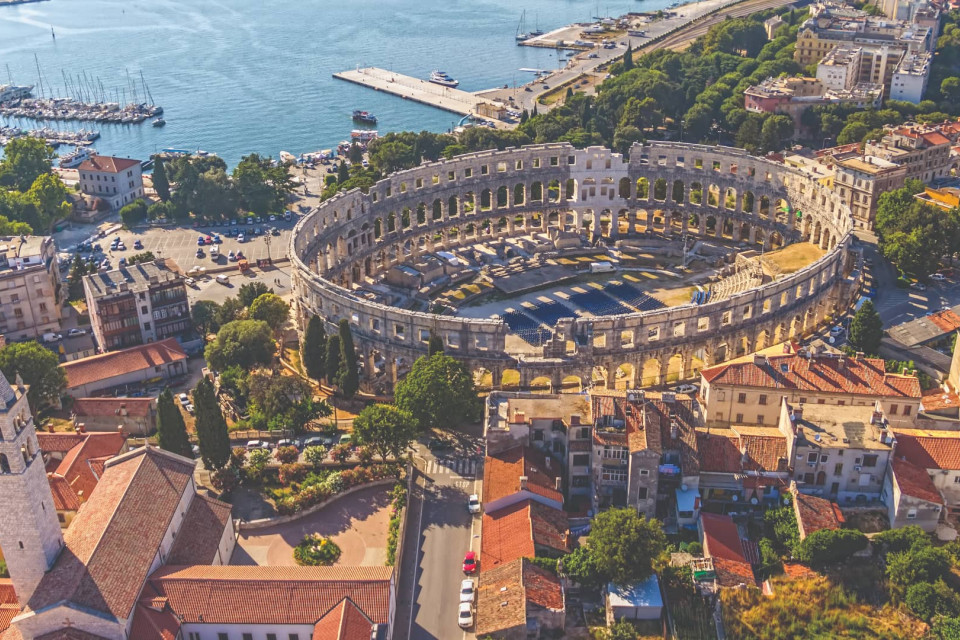 Pula