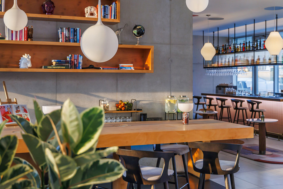 artotel Cologne Artelier Bar